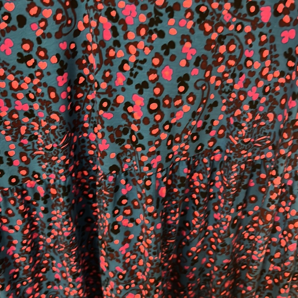 Lilly Pulitzer - Picture 3 of 3